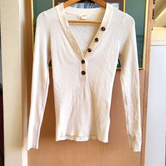 H&M Tops - H&M Cream Ribbed Knit Top